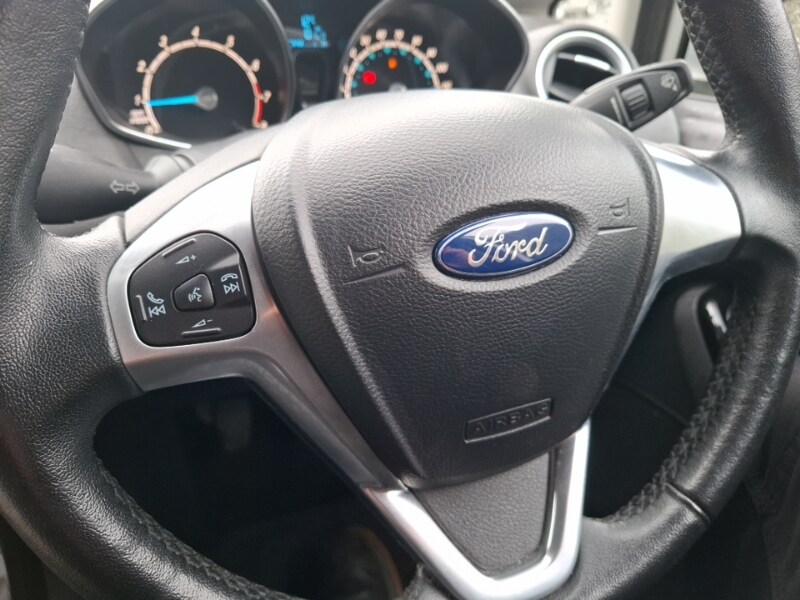 Used Ford Fiesta 2015 for sale - 78126501: Photo 12