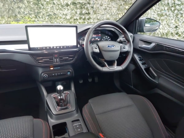 Used Ford Focus 2023 for sale - 76254768: Photo 11