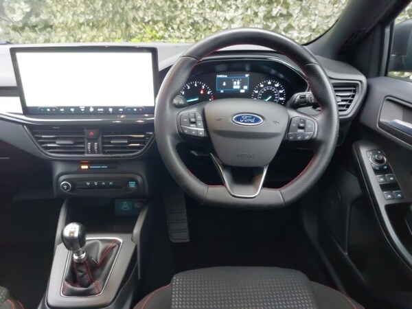 Used Ford Focus 2023 for sale - 76254768: Photo 7