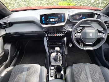 Used Peugeot 2008 2021 for sale - 78940888: Photo