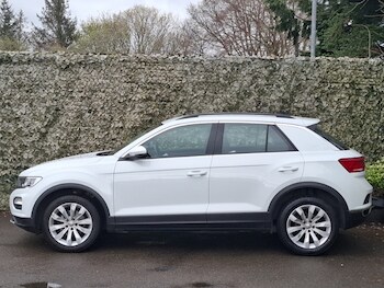 Used Volkswagen T-Roc 2018 for sale - 78735460: Photo