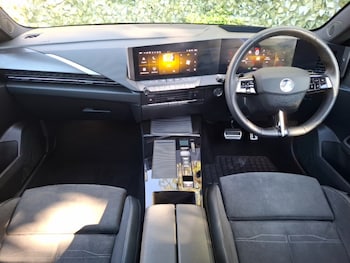 Used Vauxhall Astra 2024 for sale - 78428393: Photo