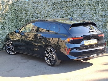 Used Vauxhall Astra 2024 for sale - 78428393: Photo