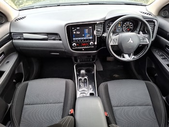 Used Mitsubishi Outlander 2020 for sale - 78269086: Photo