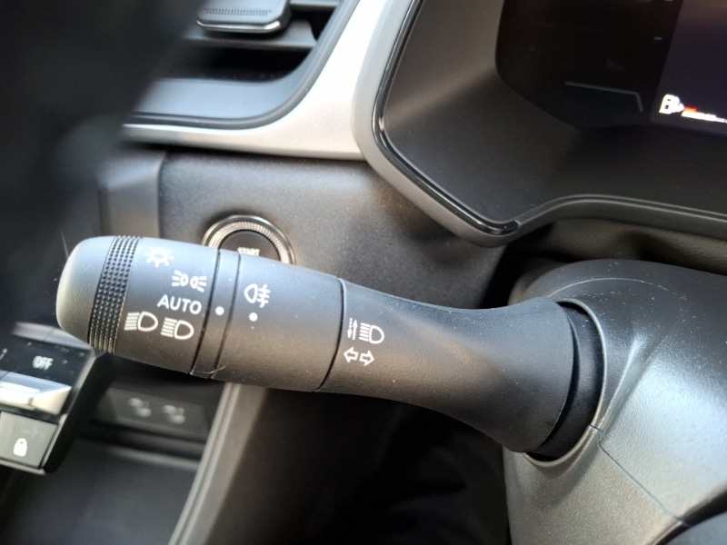 Used Renault Captur 2025 for sale - 77847134: Photo 17