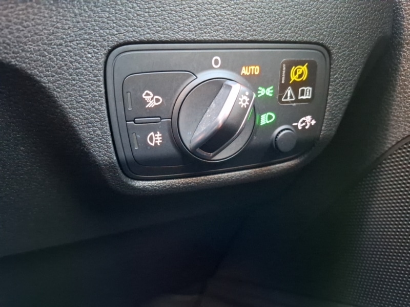 Used Audi Q2 2018 for sale - 76683629: Photo 16