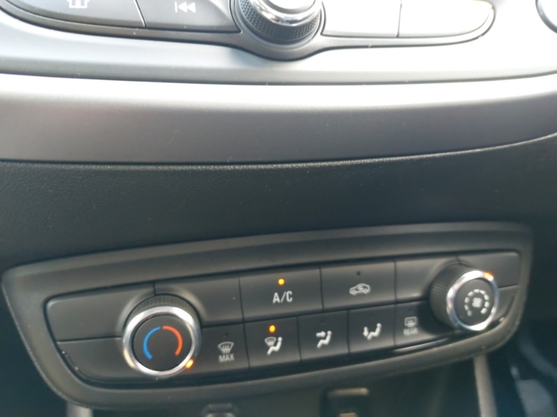 Used Vauxhall Crossland 2022 for sale - 76375282: Photo 14