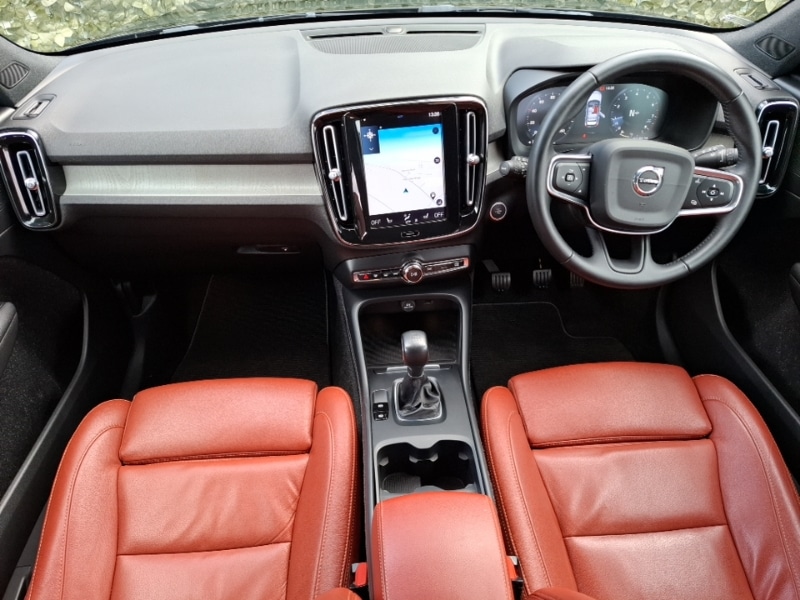 Used Volvo XC40 2020 for sale - 77933485: Photo 2