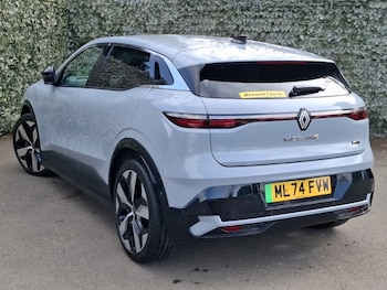 Used Renault Megane E Tech 2024 for sale - 78317806: Photo