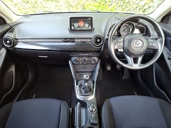 Used Mazda Mazda2 2016 for sale - 79185781: Photo