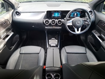 Used Mercedes-Benz GLA 2021 for sale - 77874073: Photo