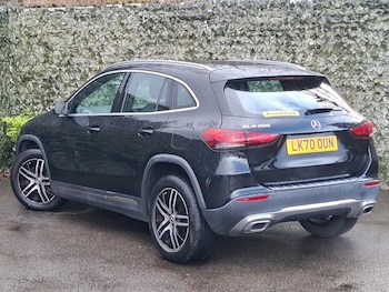 Used Mercedes-Benz GLA 2021 for sale - 77874073: Photo