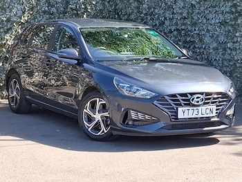 Used Hyundai i30 2023 for sale - 78704035: Photo
