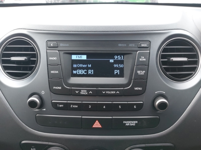 Used Hyundai i10 2017 for sale - 76437753: Photo 14