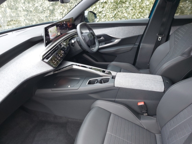 Used Peugeot 3008 2025 for sale - 76987369: Photo 5