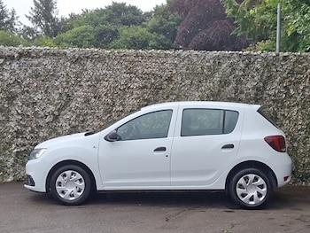 Used Dacia Sandero 2019 for sale - 79414793: Photo