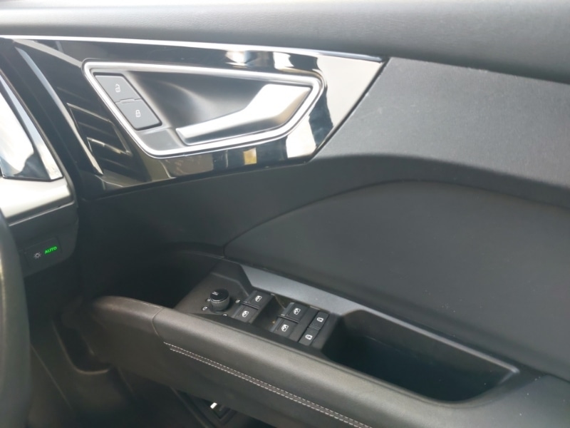 Used Audi Q4 e-tron 2024 for sale - 76393031: Photo 19