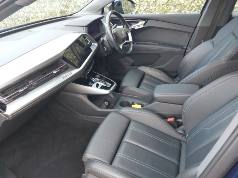 Used Audi Q4 e-tron 2024 for sale - 76393031: Photo 5