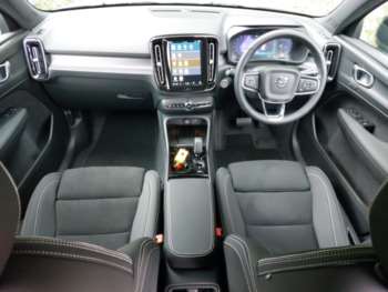 Used Volvo XC40 2024 for sale - 75204781: Photo
