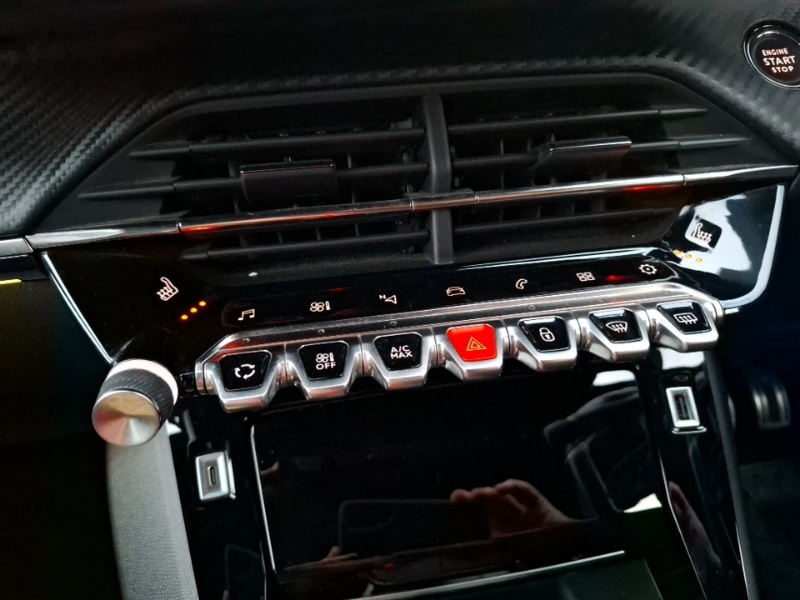 Used Peugeot 2008 2020 for sale - 77197540: Photo 17