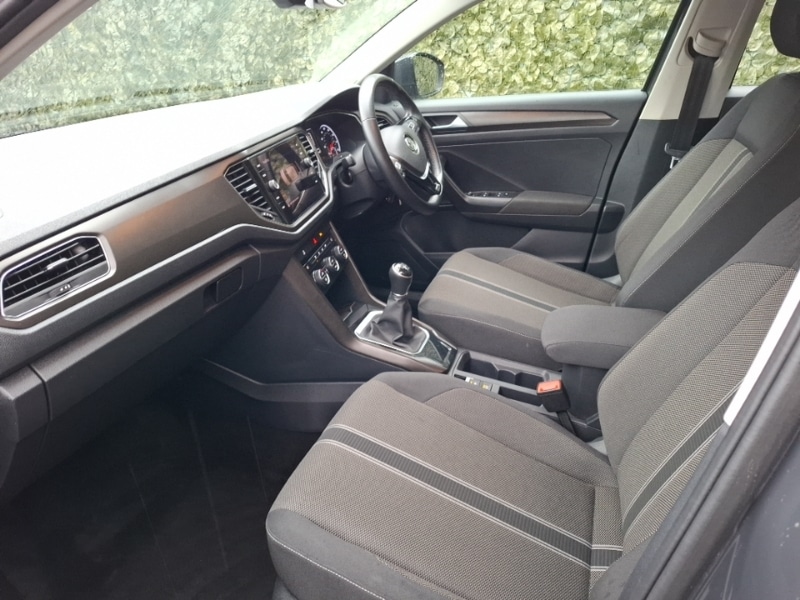 Used Volkswagen T-Roc 2019 for sale - 77874082: Photo 5