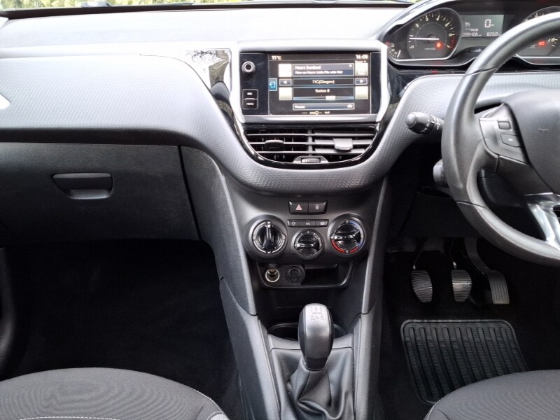 Used Peugeot 208 2016 for sale - 77731600: Photo 10