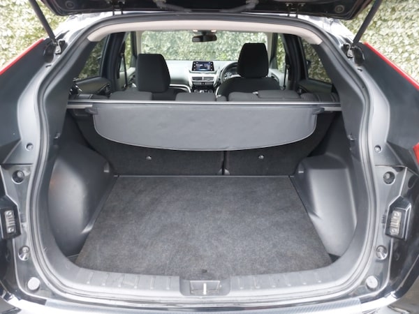 Used Mitsubishi Eclipse Cross 2018 for sale - 76289227: Photo 8