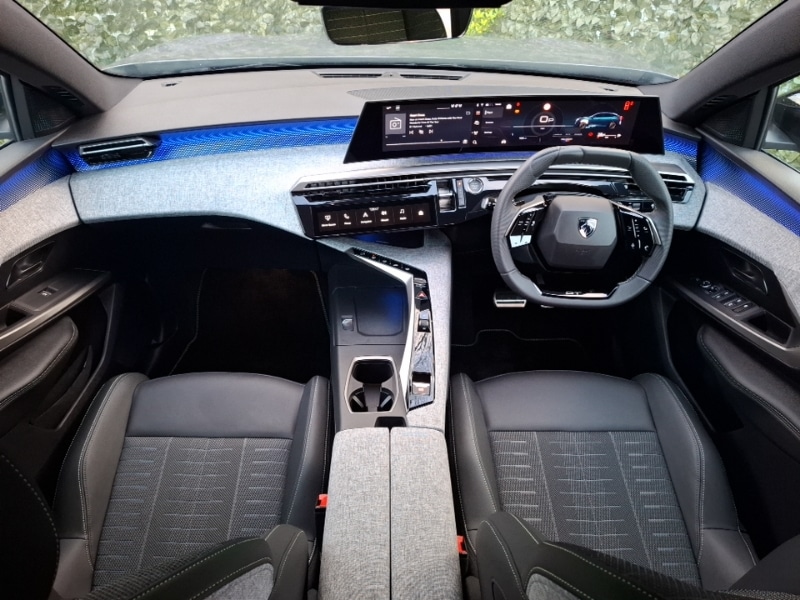 Used Peugeot 3008 2025 for sale - 76978379: Photo 2