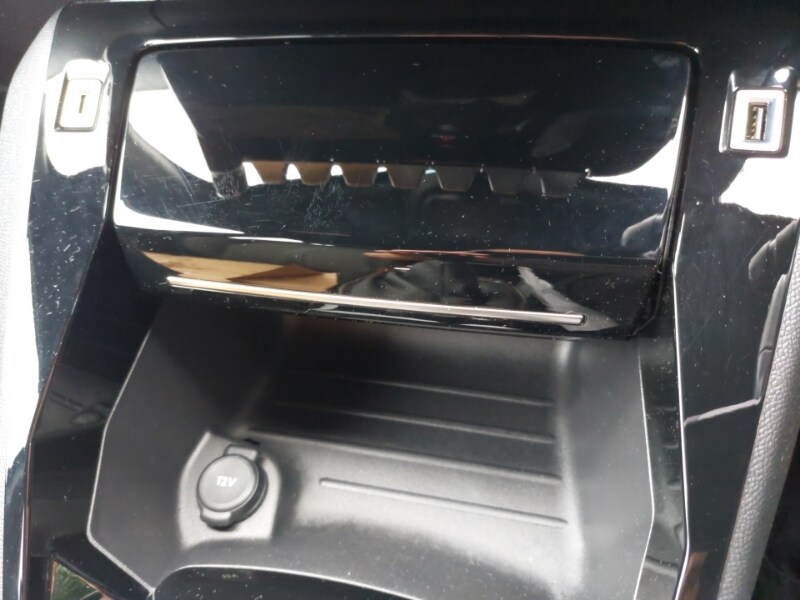 Used Peugeot 2008 2020 for sale - 76160430: Photo 17