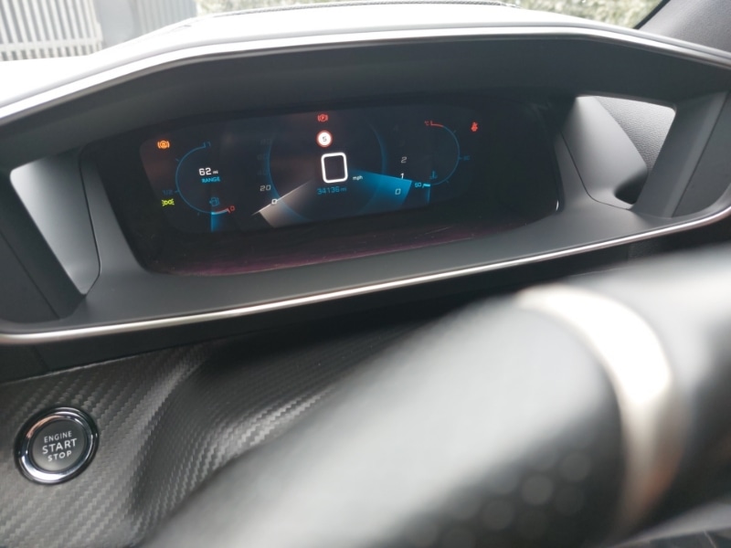 Used Peugeot 2008 2020 for sale - 76160430: Photo 18