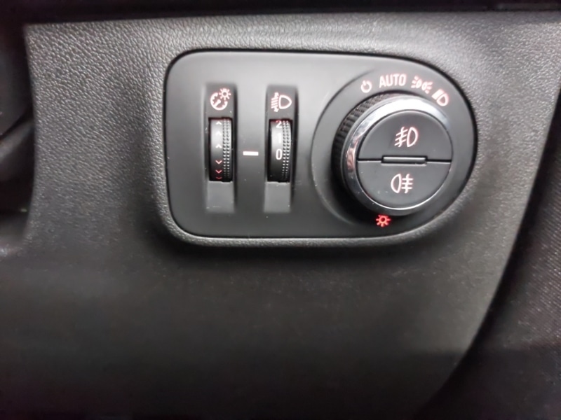 Used Vauxhall Corsa 2018 for sale - 76548837: Photo 16