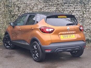 Used Renault Captur 2018 for sale - 78653907: Photo