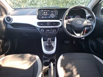 Used Hyundai i10 2022 for sale - 78425081: Photo