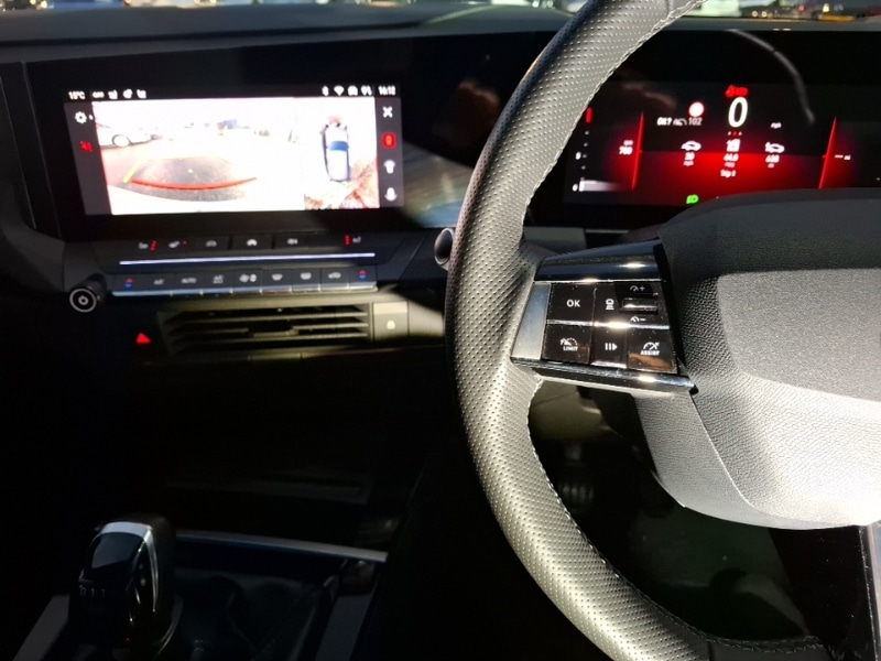 Used Vauxhall Astra 2024 for sale - 76954861: Photo 12