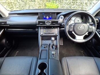 Used Lexus IS 2019 for sale - 79567115: Photo