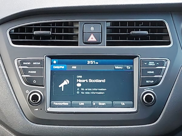 Used Hyundai i20 2020 for sale - 76208450: Photo 11
