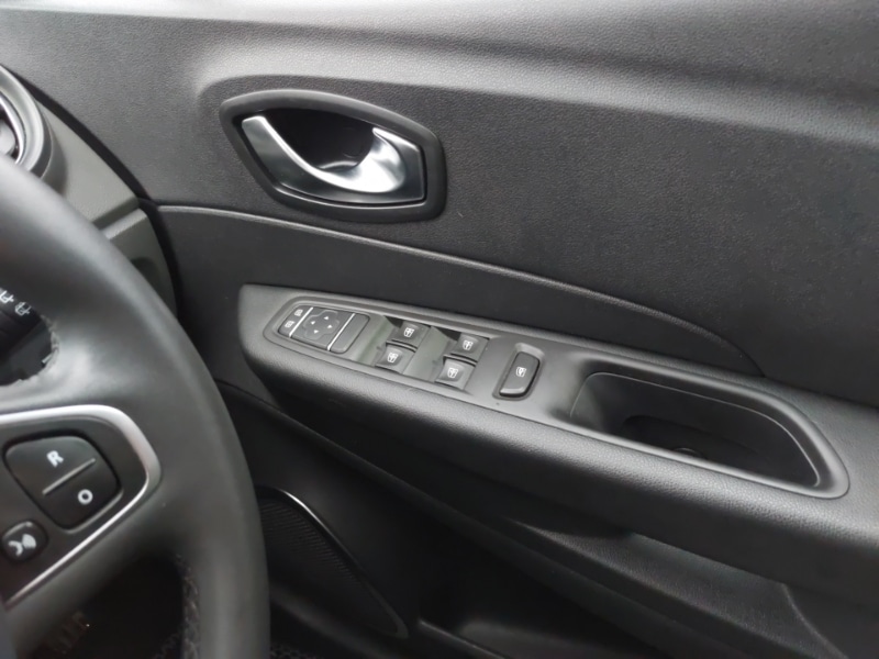 Used Renault Captur 2018 for sale - 76548835: Photo 18