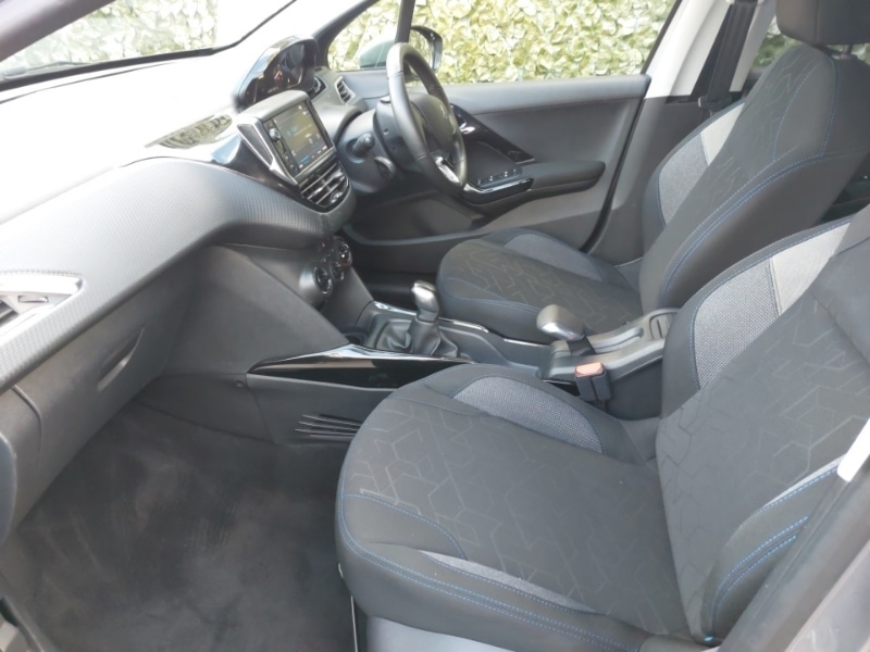 Used Peugeot 2008 2019 for sale - 76533089: Photo 5