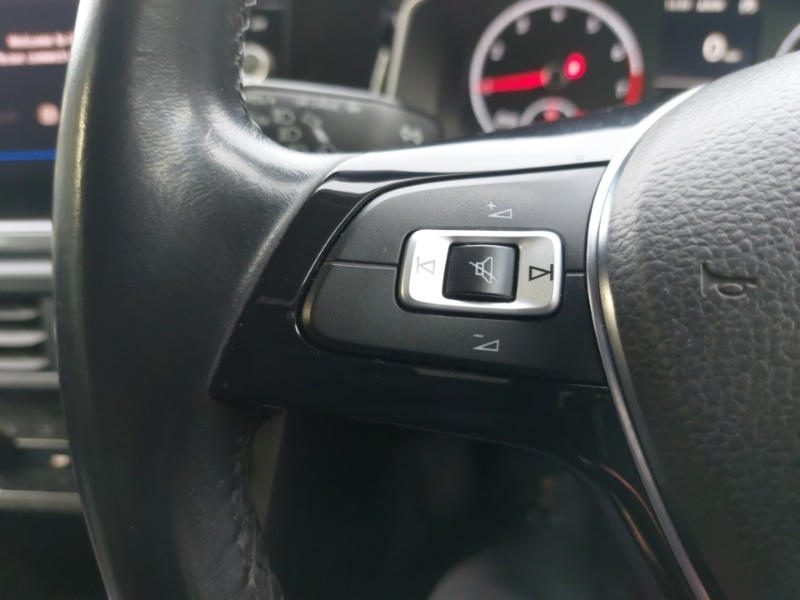 Used Volkswagen Polo 2018 for sale - 76493139: Photo 16