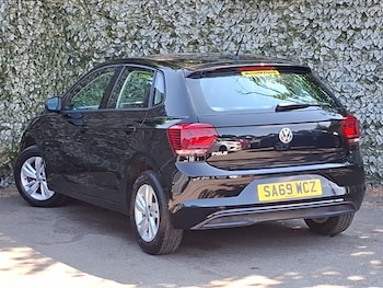 Used Volkswagen Polo 2019 for sale - 79134053: Photo
