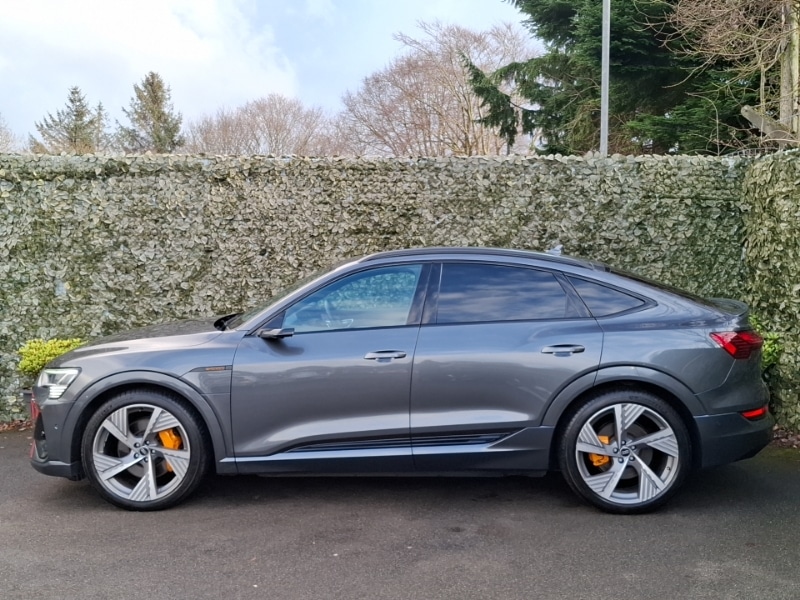 Used Audi e-tron 2022 for sale - 77999515: Photo 4