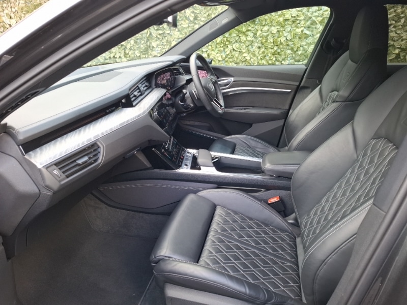 Used Audi e-tron 2022 for sale - 77999515: Photo 5