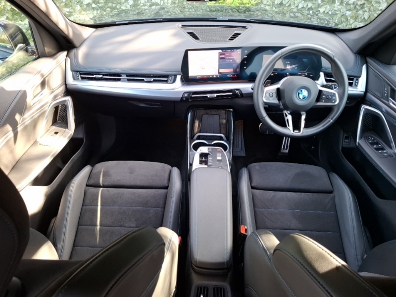 Used BMW iX1 2024 for sale - 77947768: Photo 2