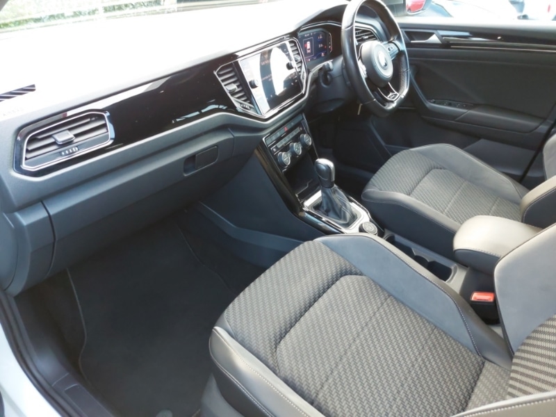 Used Volkswagen T-Roc 2020 for sale - 76533076: Photo 5