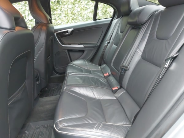 Used Volvo S60 2015 for sale - 76258468: Photo 6