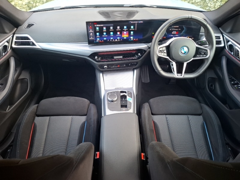 Used BMW i4 2025 for sale - 77960457: Photo 2