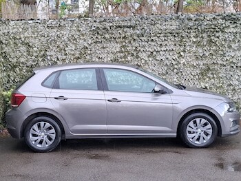 Used Volkswagen Polo 2019 for sale - 78327584: Photo