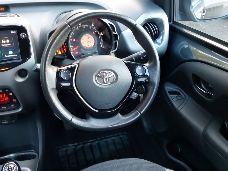 Used Toyota AYGO 2019 for sale - 76383923: Photo 10