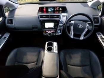Used Toyota Prius+ 2020 for sale - 74995416: Photo