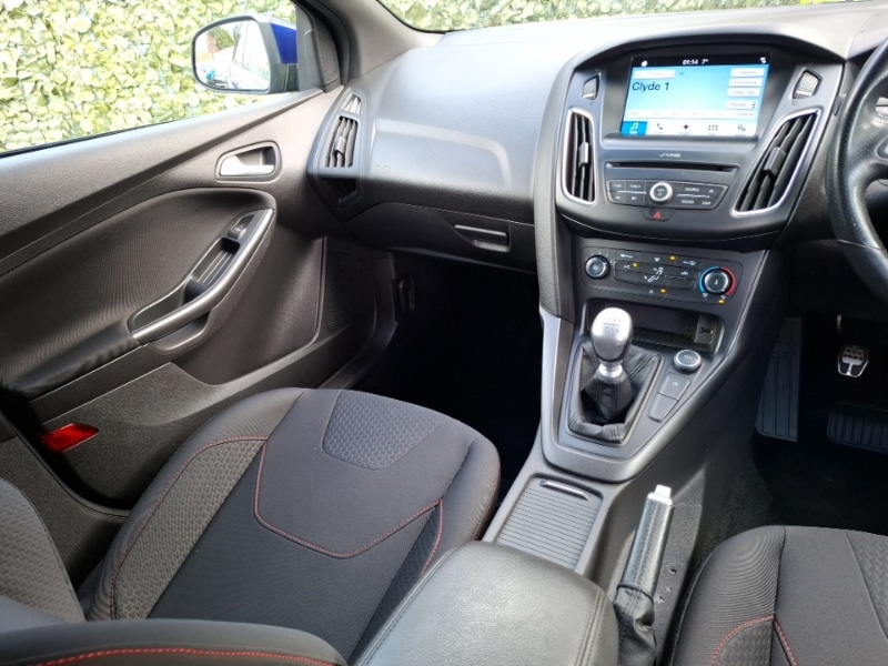 Used Ford Focus 2017 for sale - 78126570: Photo 11